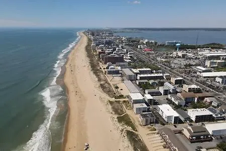Modern 3-br Ocean Block Walk To The Ocean Stadt
