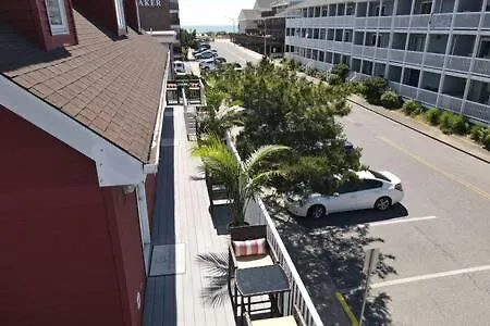 Modern 3-br Ocean Block Walk To The Apartment *
